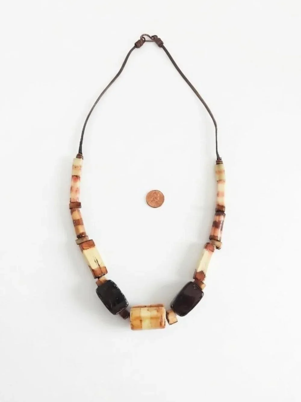 Vintage Peruvian Boho Tribal Faux Bone Bead Necklace Artisan Hand Painted